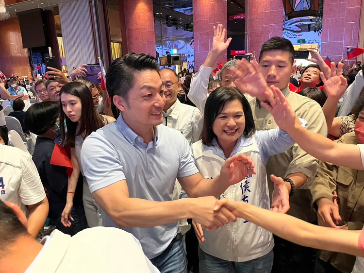 蔣萬安今日首度南下高雄為立委候選人輔選。翻攝畫面