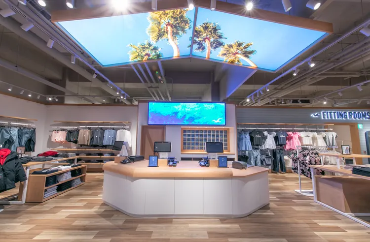 店裝以美式復古、海洋元素作為設計主軸。品牌提供