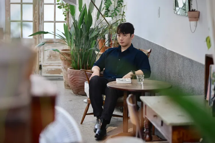 宋讚養自認很幸運，事發後收到很多人的鼓勵，感受到台灣的溫暖。林林攝／場地提供：綠咖生活概念店