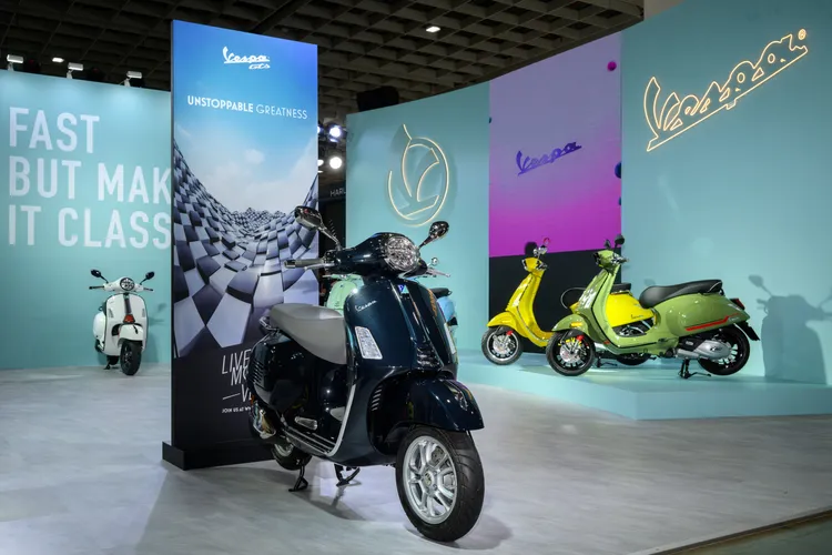 Vespa於車展展出多款今年新上市的白牌及黃牌熱門車款。業者提供