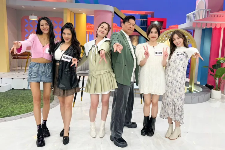 左起若綺、楊晨熙、巴鈺、曾國城、李佳豫及篠崎泫。緯來綜合台提供