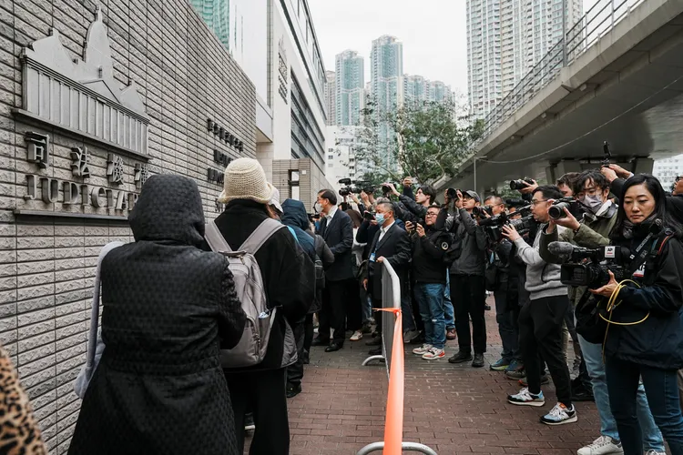 香港媒體記者也大舉出動。路透社