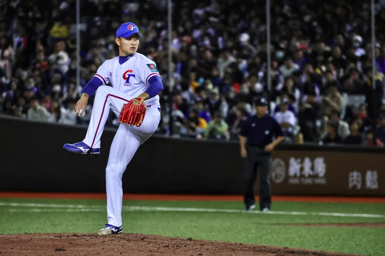 徐若熙今天一夫當關。  林林攝