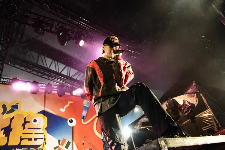 Gummy B笑說明年犯太歲。北流提供