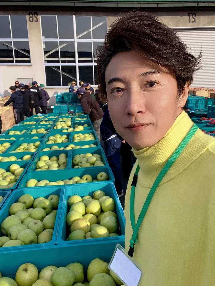 陳鴻擔任日本青森蘋果親善大使。陳鴻提供