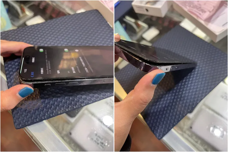 新竹一名從事手機維修行業的網友，日前客人拿剛買1個月的新機說要退貨，但他一看到手機當場快哭了！翻攝爆料公社(官方粉專專屬)社團