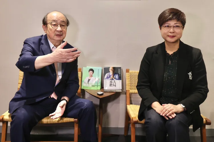 柯建銘（左）與林志潔相識已20年。林林攝