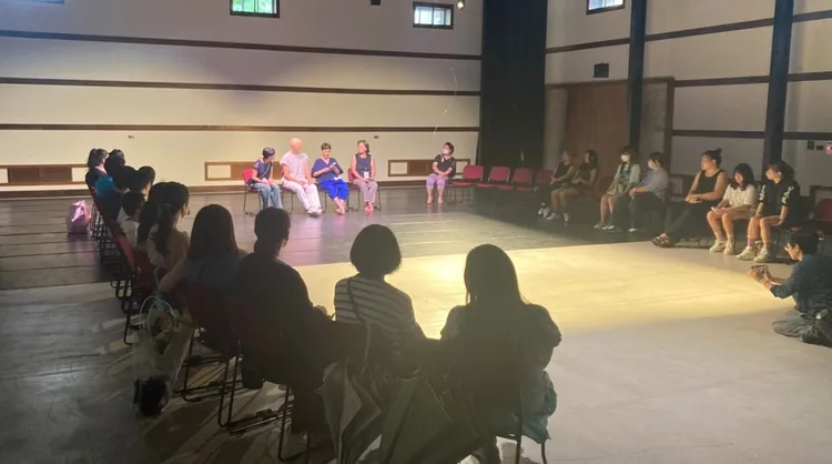 《楊維真與唐明》演後座談會，邀請觀眾分享觀後感。