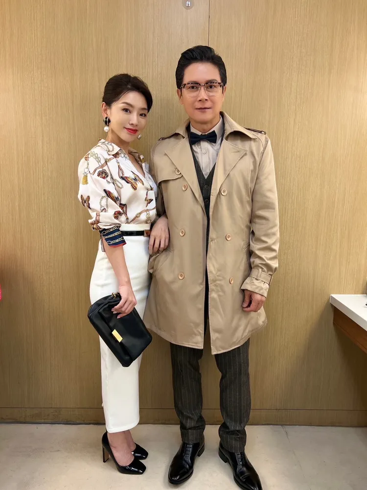 賴芊合（左）和王燦演夫妻。民視提供