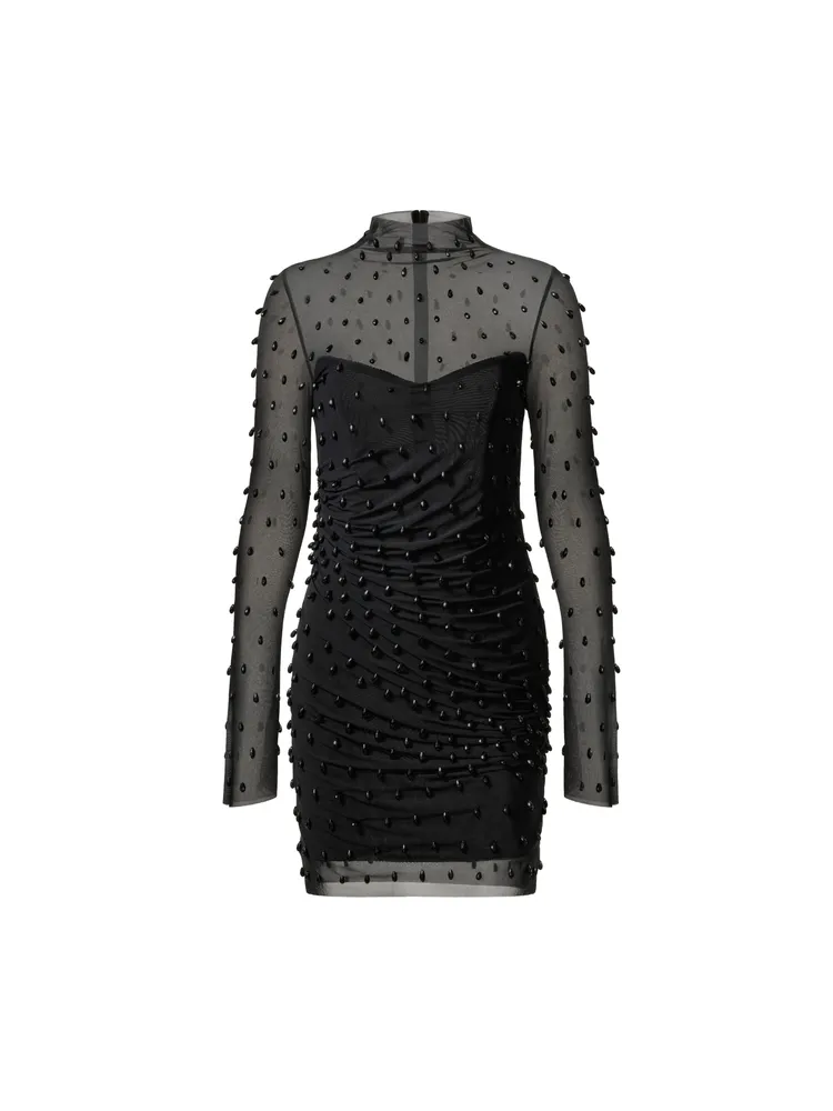 透膚珠飾洋裝，4999元。品牌提供