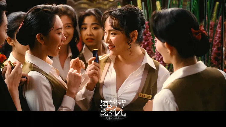 王家衛在《繁花》的高級置入令人佩服，圖中為影后曾美慧孜。翻攝《繁花》微博