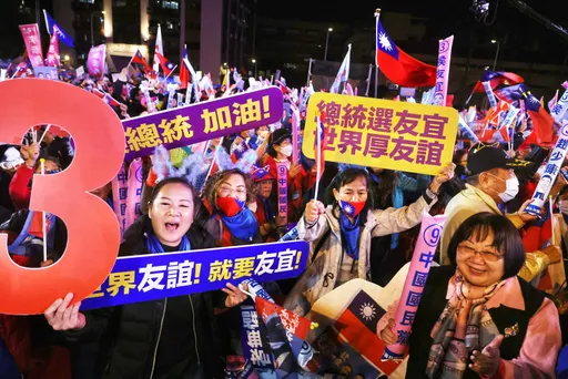 图多|20万蓝军涌侯友宜本命区 他走入场「花36分钟」