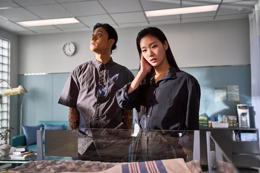 金高銀當女巫神上身怕遇阿飄 《破墓》超駭人入選柏林影展