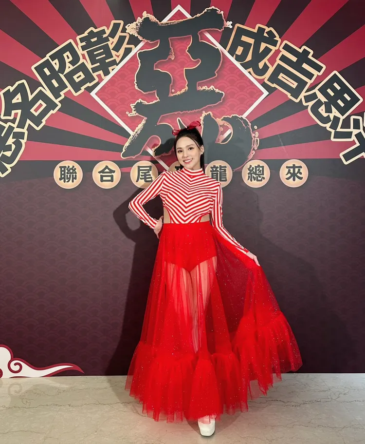 熊熊產前最後一場尾牙秀。翻攝《熊熊 Bear Genie》粉絲頁