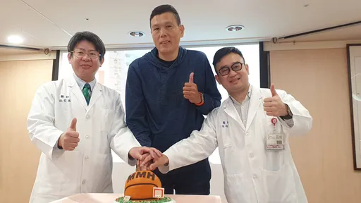籃球員磨壞膝蓋又摔跤!他靠軟骨修復新技術 免二換人工關節