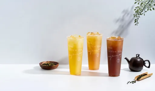 七盞茶連3天買1送1、老賴聯名新品2杯折10元 頃刻間第2杯半價