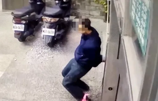 淡水多处社区消防出水口连续遭窃 37岁男躲女友卧房仍落网