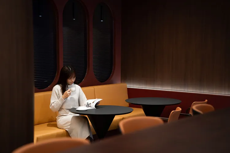 220坪貴賓室2/1起試營運。星宇提供