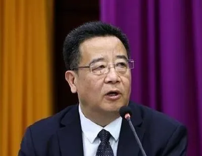 中國南開大學傳播院長劉亞東否認是蕭美琴前男友，強調是以訛傳訛。翻攝自微博