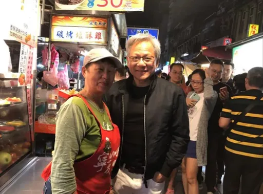 輝達黃仁勳又現身寧夏夜市! 這次訪台與台積電有關