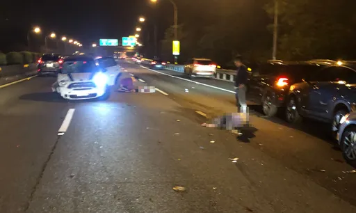 國3新竹段晚間重大事故　多車連環撞！2人拋出車外傷勢不明