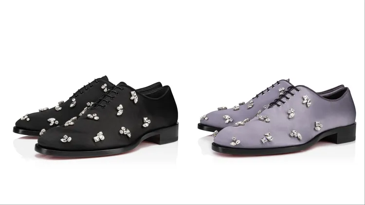 Corteo Queenie水晶裝飾緞面皮鞋黑（左）、煙灰紫（右），各5萬8800元。品牌提供