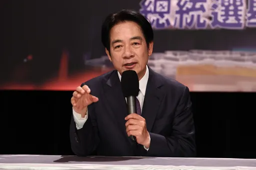 遭趙少康爆關說海燕公司 賴清德反擊「辯論當戰情室主持」:子虛烏有的指控