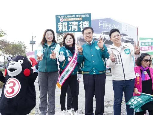 啟動輔選衝刺行程!黃偉哲相挺賴惠員 分享投票口訣請市民三票民進黨