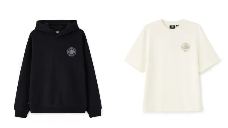 石墨黑刺繡寬鬆連帽長袖T恤（左）2990元、棉花糖色刺繡LOGO短袖T恤（右）1790元。品牌提供