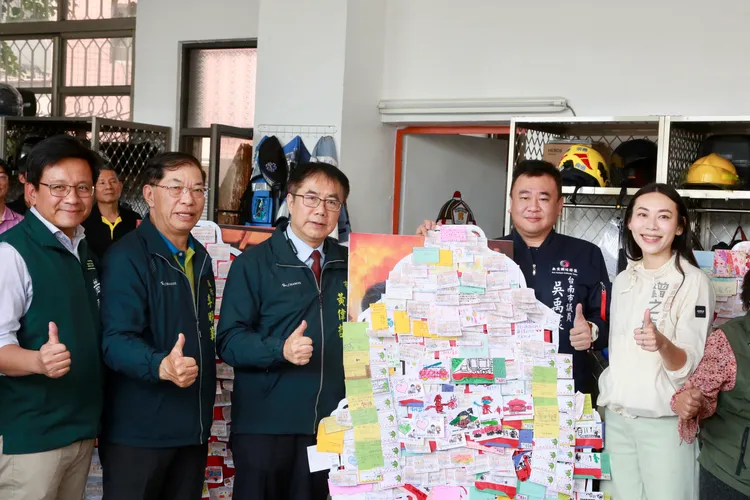 「向城市英雄說出心裡話」引發迴響，貼滿民眾祝福。市府提供