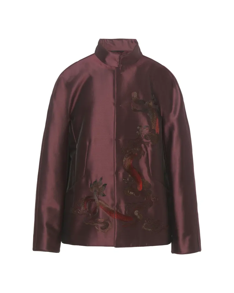 絲毛混紡綢緞男士繡花中式外套，5萬8800元。品牌提供