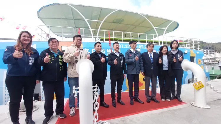 電力渡輪「雄棧1號」今起加入旗鼓航線。凃建豐攝