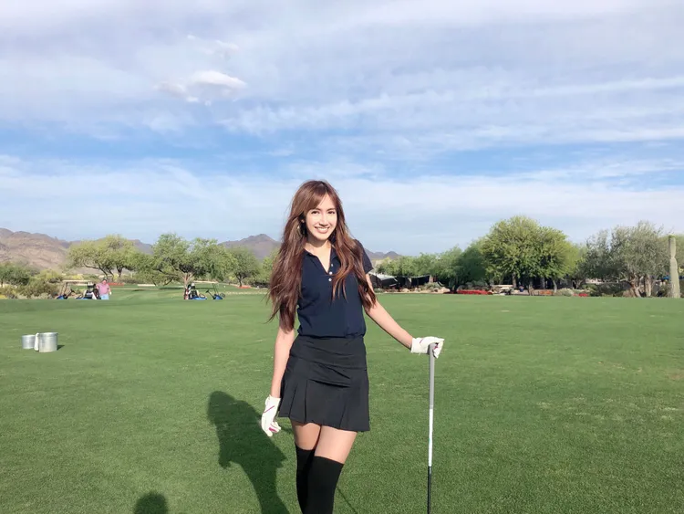 翁滋蔓沉迷「一桿進洞」樂趣。 漫橘國際提供
