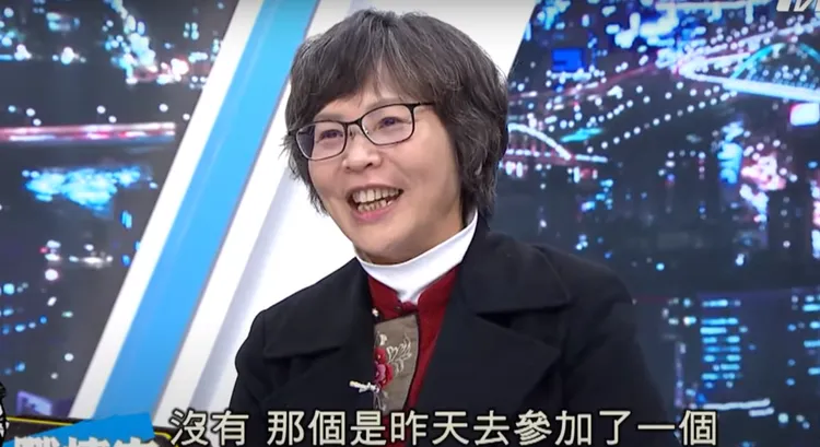 蔡壁如在政論節目上，親自還原24日晚間民眾黨「感恩聚餐」她沒出席的事件原委。翻攝自YT頻道「少康戰情室」