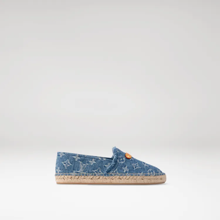 HELIOS平底草編鞋，3萬1900元。品牌提供