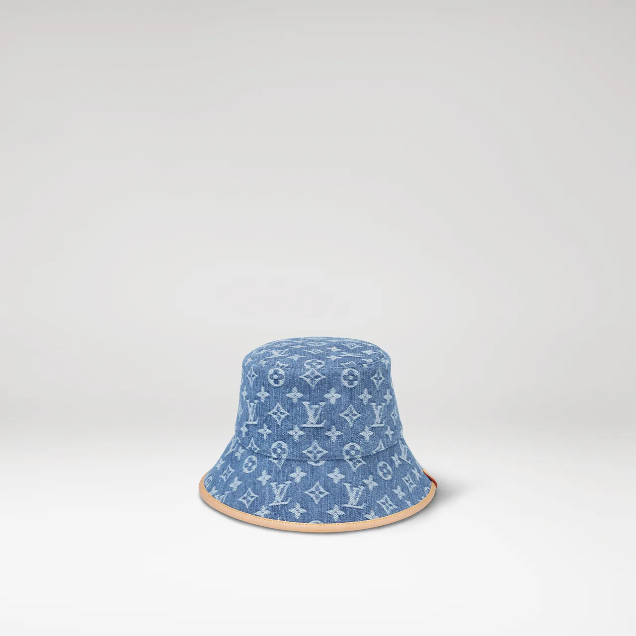 LV REMIX漁夫帽，2萬4100元。品牌提供