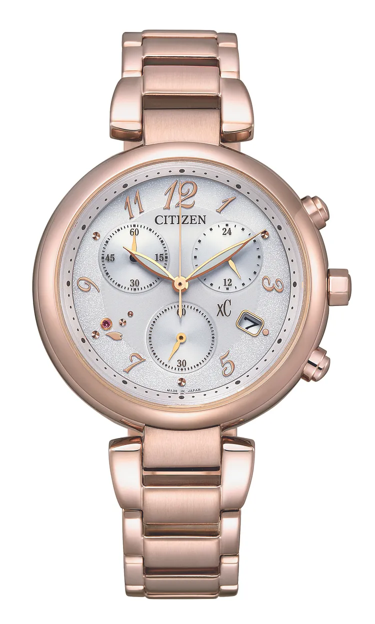 光動能碼錶計時腕錶FB1456-65B，2萬2800元。品牌提供