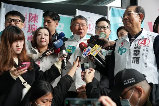 國民黨開放他幫小雞站台! 柯文哲:可看出誰是比較強的母雞