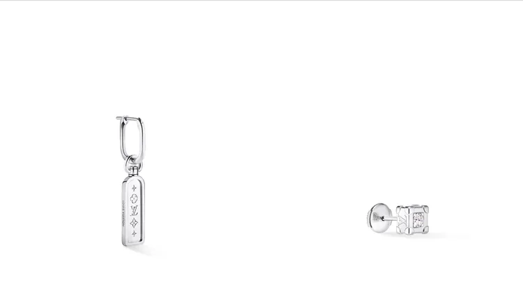 SINGLE HOOP耳環配白K金（左圖）12萬6000元、TRUNK STUD耳釘配白K金及鑽石（右圖）6萬6500元。品牌提供