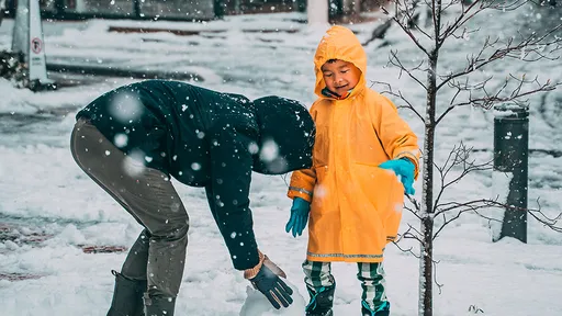 东京周末大雪「超级恐怖并不浪漫」 日网红:大家都有杀气