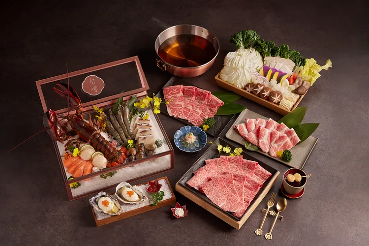 精品火鍋「旬嚐精緻鍋物」也為歲末聚餐加碼豪華贈菜。業者提供