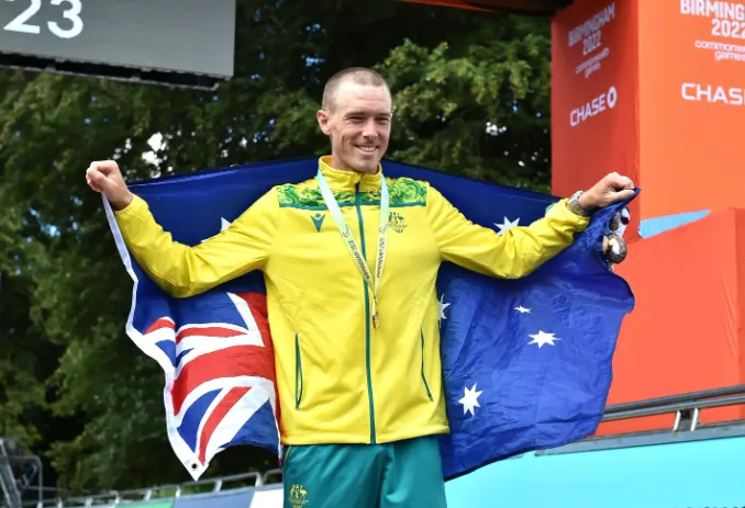 丹尼斯曾得過世界冠軍與奧運獎牌。美聯社資料照片