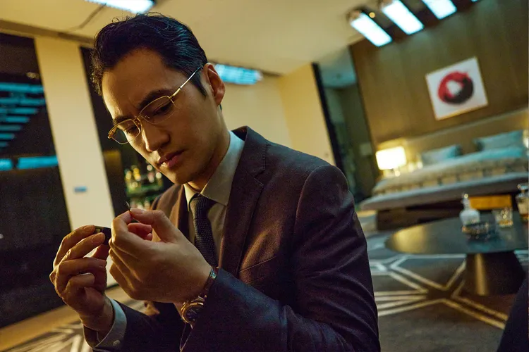 袁弘難得扮演變態反派。iQIYI國際版提供