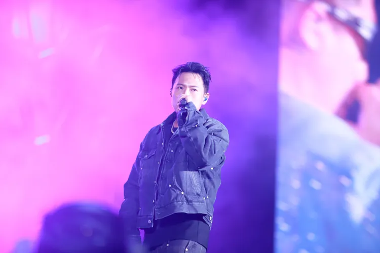 玖壹壹擔任壓軸，帶大家迎接2024第1天。民視提供