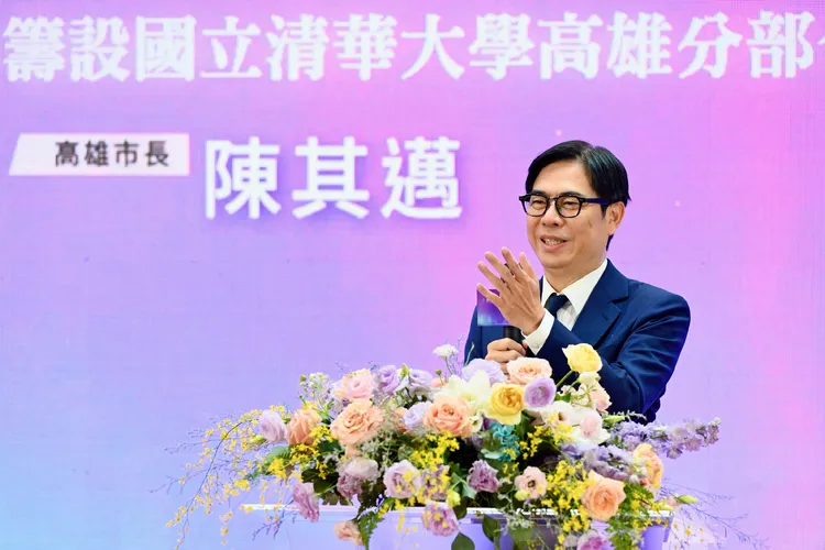 陳其邁指出，城市要轉型，最重要的還是回歸到人才的競爭。市府提供