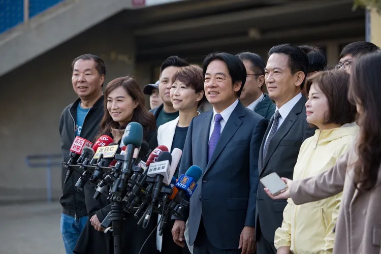 賴清德發表談話。賴清德競總提供