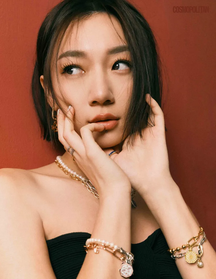 吳卓源拍攝《COSMOPOLITAN柯夢波丹》封面。《COSMOPOLITAN柯夢波丹》提供