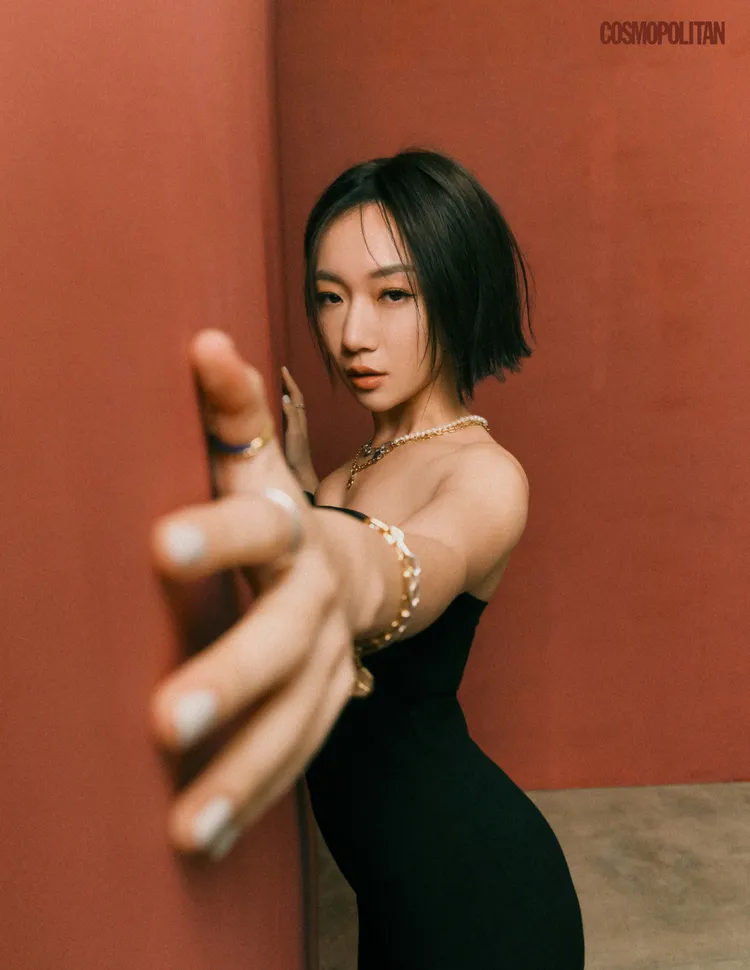 吳卓源拍攝《COSMOPOLITAN柯夢波丹》封面。《COSMOPOLITAN柯夢波丹》提供