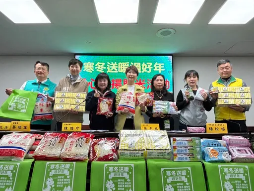 弱勢過好年!陳亭妃、郭信良募350萬愛心物資 發放時間地點出爐