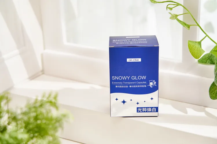 DR.CINK光粹焕白雪肌膠囊，30粒／1380元。品牌提供